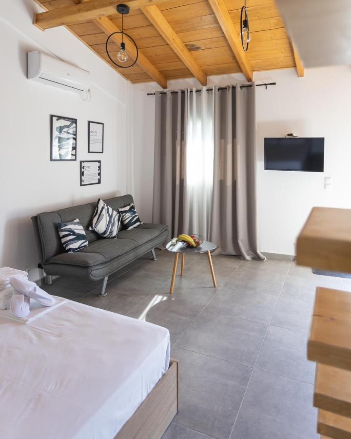 Spitakia-Cozy & Comfy Apartments 10Minutes From The Airport Artemida  Esterno foto